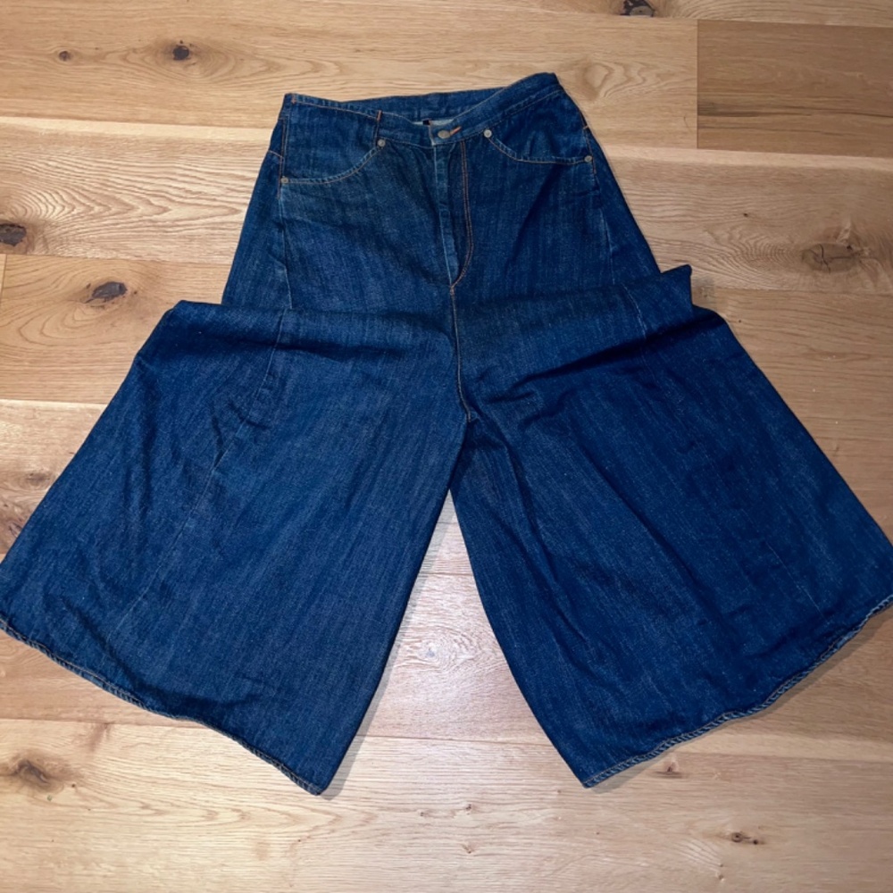 VERY RARE Vintage 1999 Levi's RED culotte split skirt Size S, 28.5 waist - Picture 8 of 10